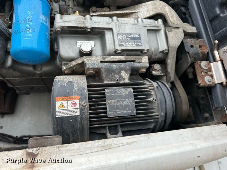 image for item DV0538 2016 Great Dane refrigerated van trailer