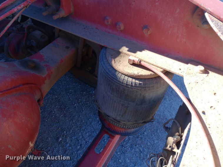 image for item DW0901 2006 Mack CXN613 Vision  semi truck