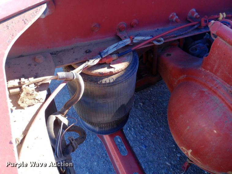 image for item DW0901 2006 Mack CXN613 Vision  semi truck