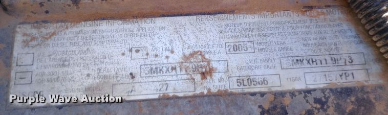 image for item DW0901 2006 Mack CXN613 Vision  semi truck