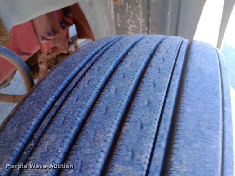 image for item DW0901 2006 Mack CXN613 Vision  semi truck