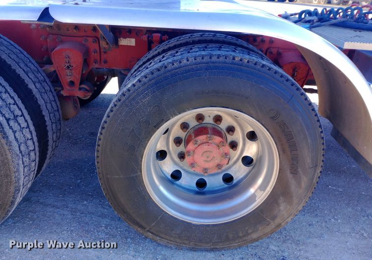 image for item DW0901 2006 Mack CXN613 Vision  semi truck