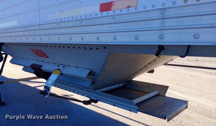 image for item DW0902 2007 Timpte Super Hopper grain trailer