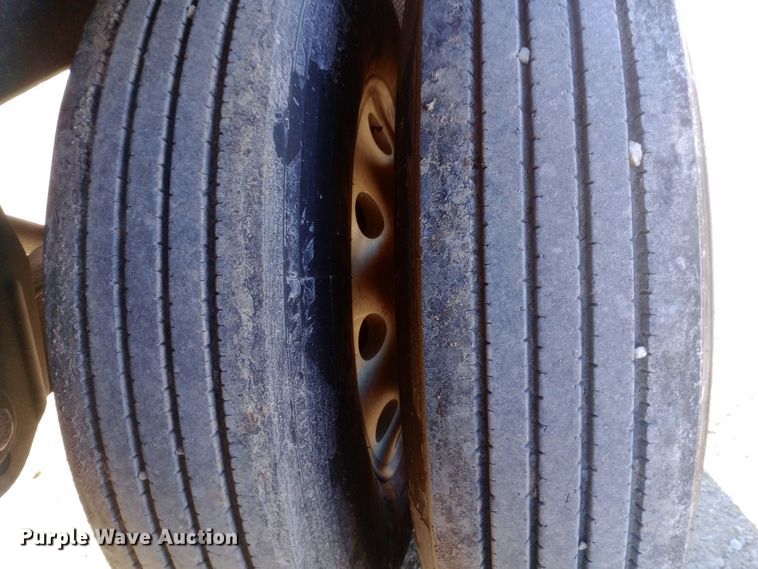 image for item DW0902 2007 Timpte Super Hopper grain trailer