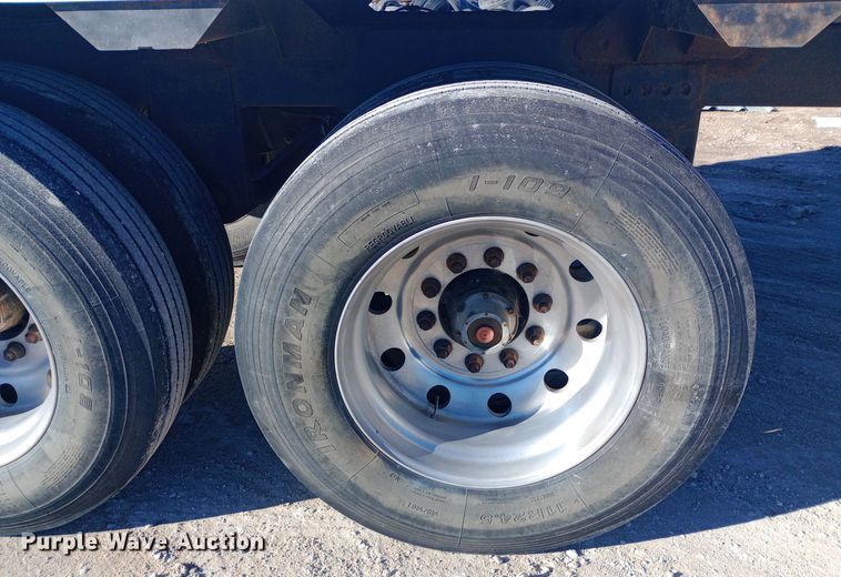 image for item DW0902 2007 Timpte Super Hopper grain trailer