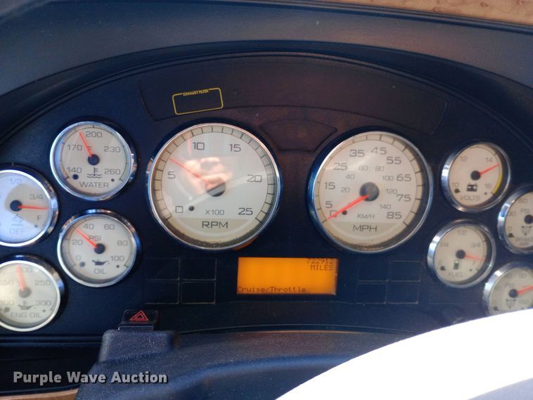 image for item DW0903 2014 International ProStar Plus semi truck