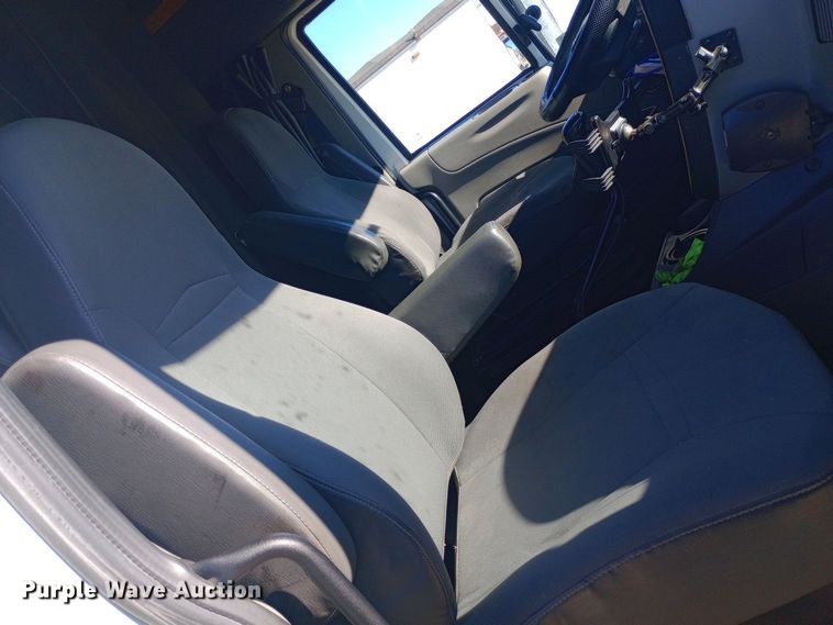 image for item DW0903 2014 International ProStar Plus semi truck