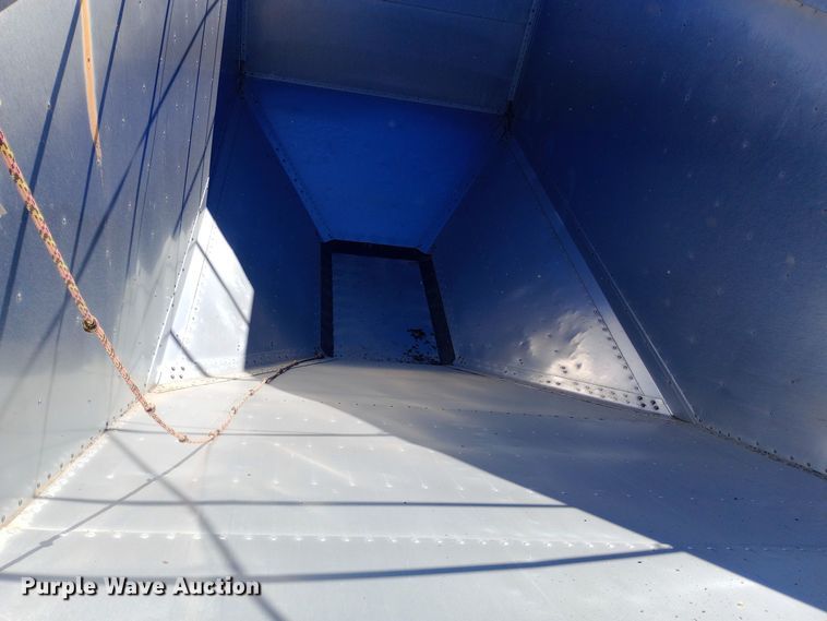 image for item DW0904 2013 Timpte Super Hopper grain trailer