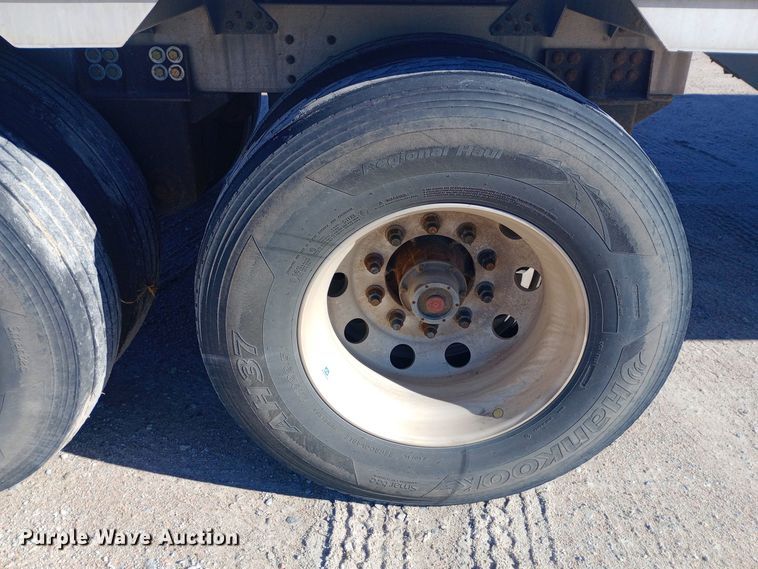 image for item DW0904 2013 Timpte Super Hopper grain trailer