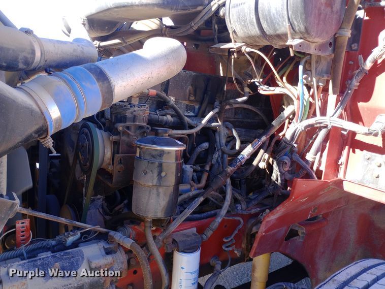 image for item DW0909 2003 International 9200i semi truck