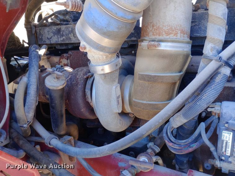 image for item DW0909 2003 International 9200i semi truck