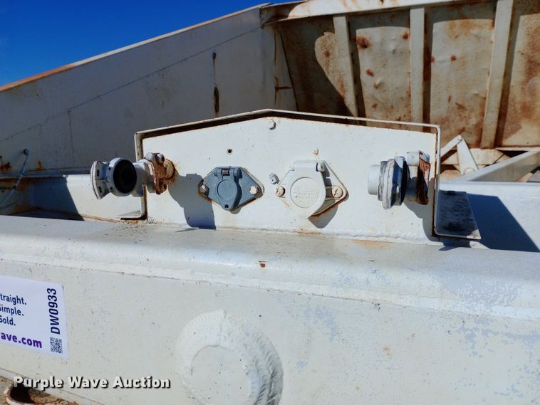 image for item DW0933 1987 Bottom dump trailer