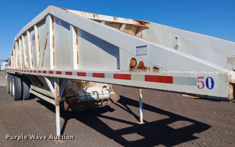 image for item DW0933 1987 Bottom dump trailer