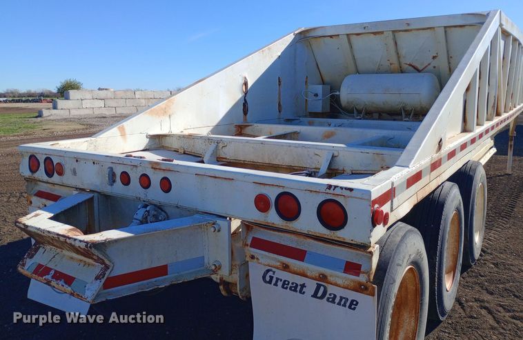 image for item DW0933 1987 Bottom dump trailer