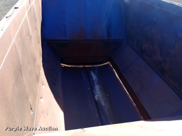 image for item DW0933 1987 Bottom dump trailer