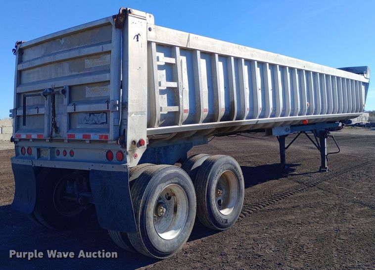 image for item DW0934 1986 Fruehauf end dump trailer