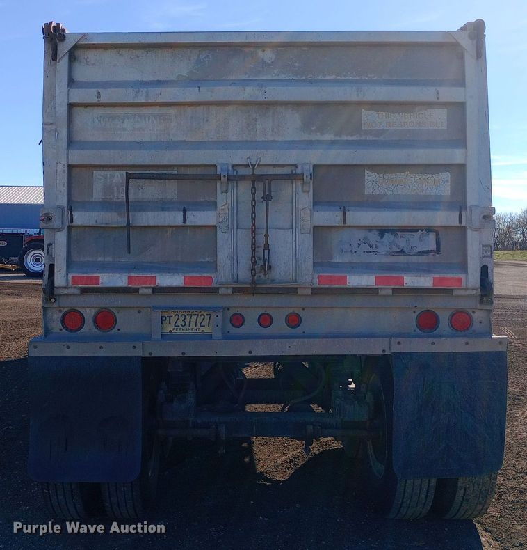 image for item DW0934 1986 Fruehauf end dump trailer