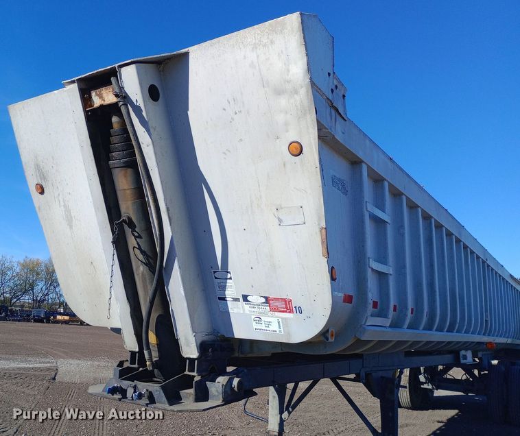 image for item DW0934 1986 Fruehauf end dump trailer