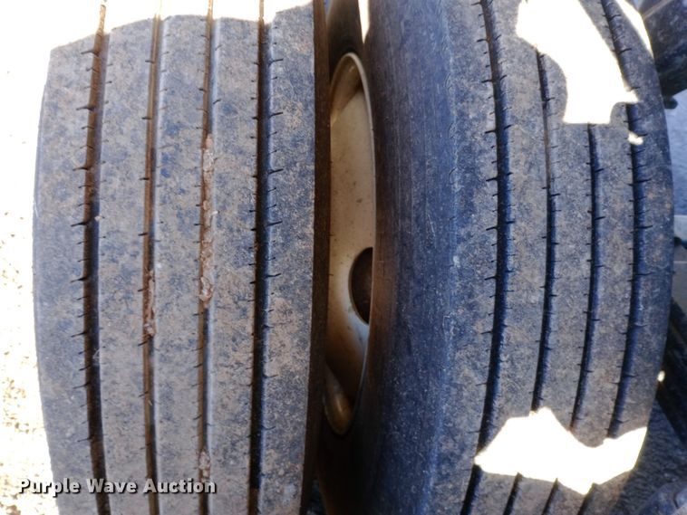 image for item DW0934 1986 Fruehauf end dump trailer