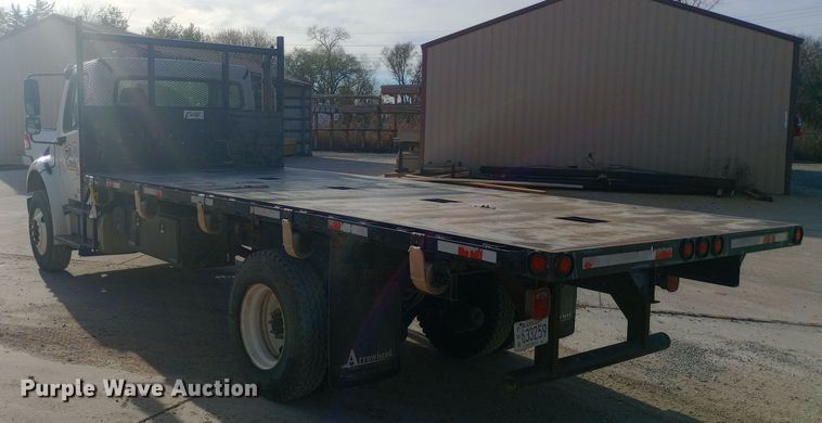 image for item DW0940 2010 Freightliner  Business Class M2 dump flatbed truck