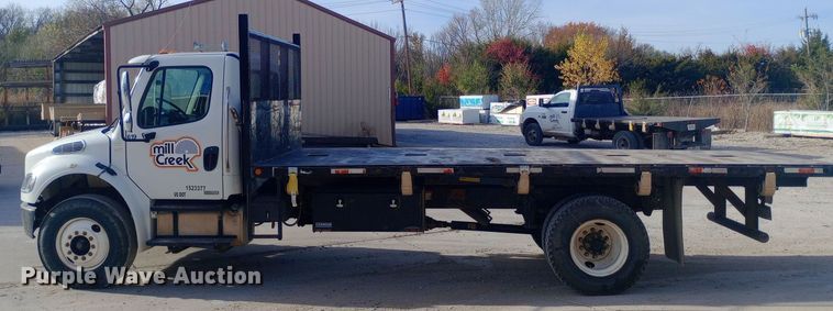 image for item DW0940 2010 Freightliner  Business Class M2 dump flatbed truck