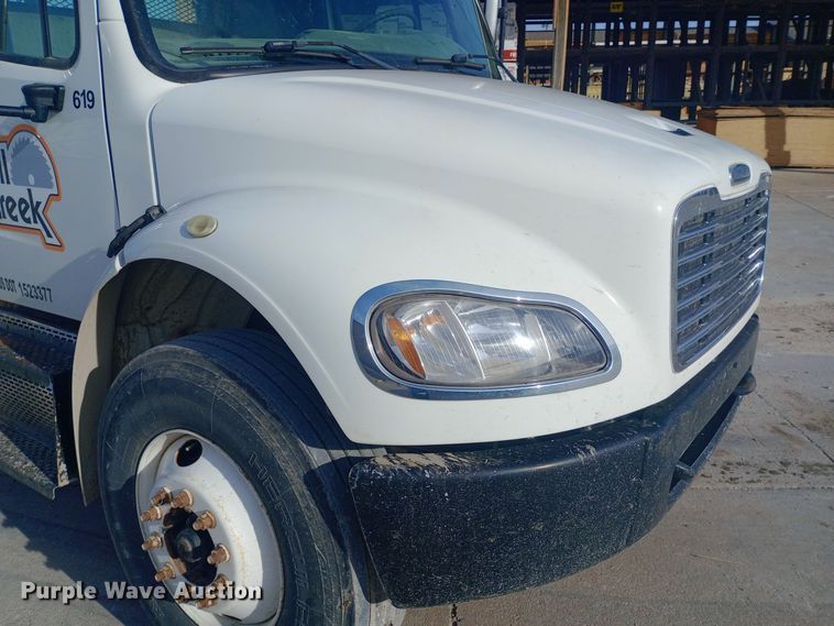 image for item DW0940 2010 Freightliner  Business Class M2 dump flatbed truck