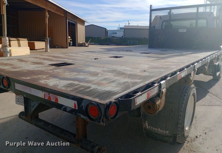 image for item DW0940 2010 Freightliner  Business Class M2 dump flatbed truck