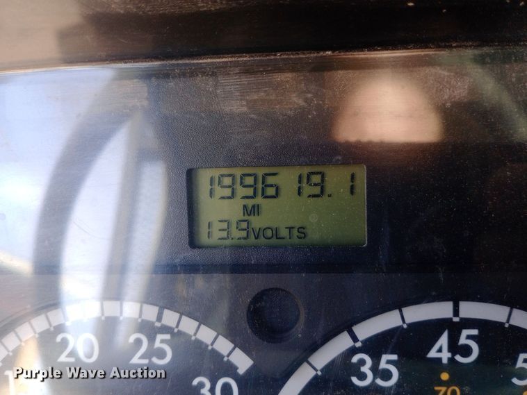 image for item DW0940 2010 Freightliner  Business Class M2 dump flatbed truck