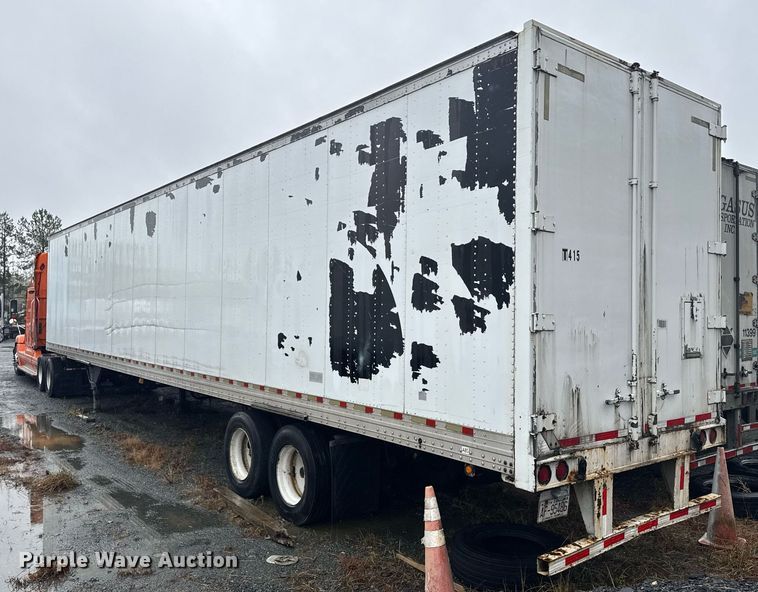 image for item DW1751 2001 Hyundai V125301152JSA dry van trailer