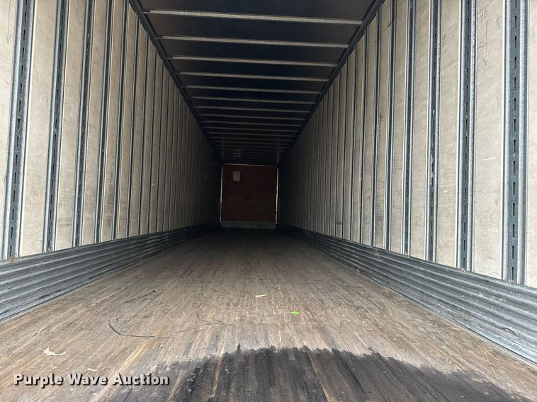 image for item DW1751 2001 Hyundai V125301152JSA dry van trailer