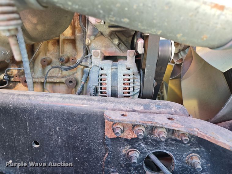 image for item DW3914 2012 Freightliner Cascadia semi truck