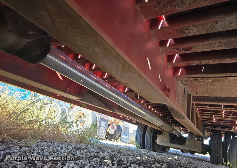 image for item DW3916 1999 Landoll 660 drop deck equipment trailer