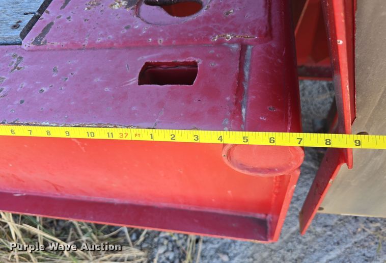 image for item DW3916 1999 Landoll 660 drop deck equipment trailer