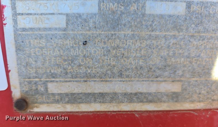 image for item DW3916 1999 Landoll 660 drop deck equipment trailer