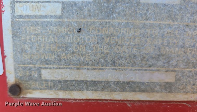 image for item DW3916 1999 Landoll 660 drop deck equipment trailer