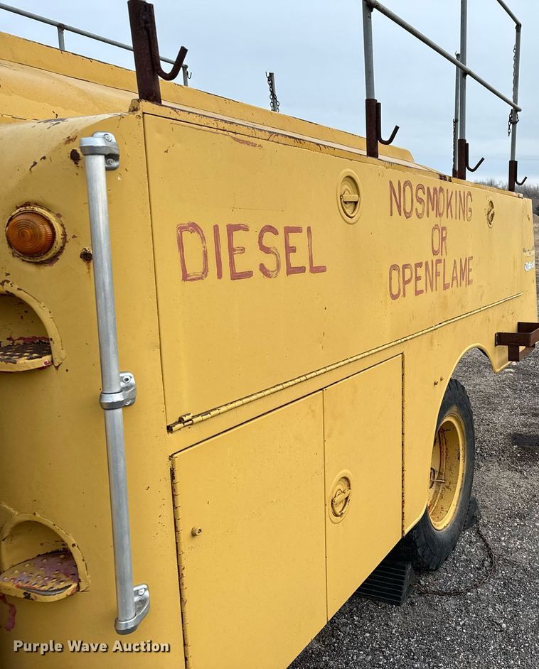 image for item DX3853 1963 Dodge D500 fuel truck