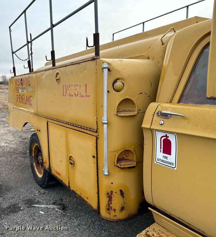 image for item DX3853 1963 Dodge D500 fuel truck