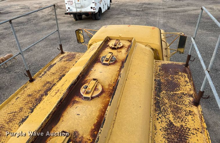 image for item DX3853 1963 Dodge D500 fuel truck