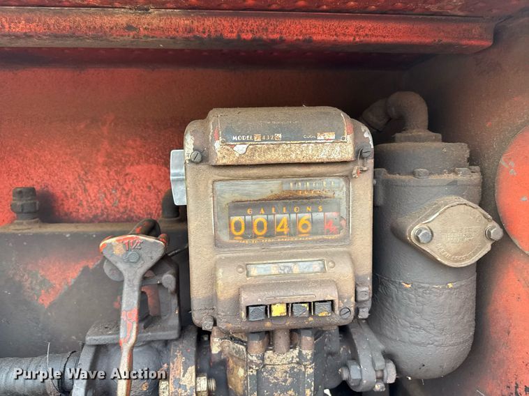 image for item DX3853 1963 Dodge D500 fuel truck