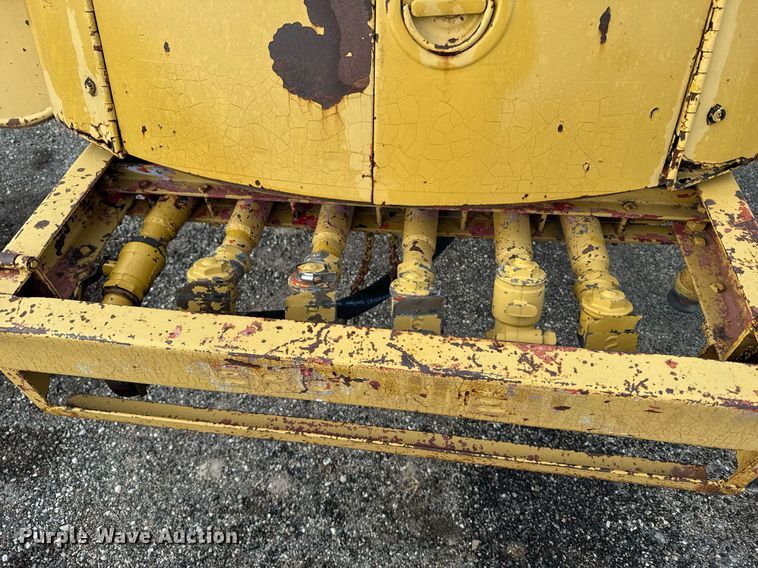 image for item DX3853 1963 Dodge D500 fuel truck