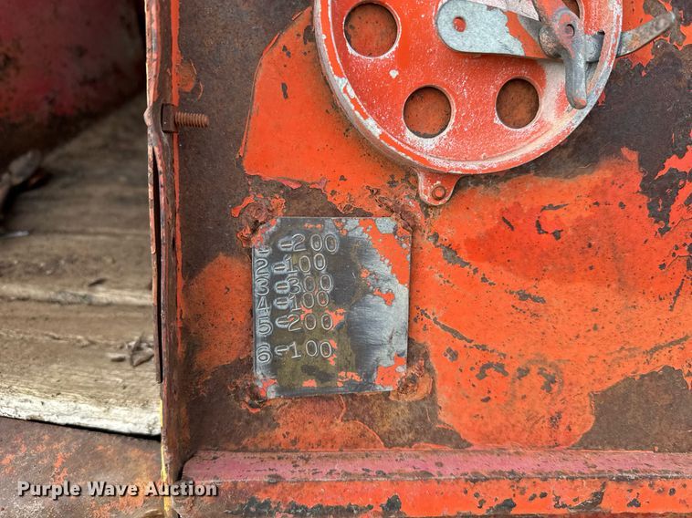 image for item DX3853 1963 Dodge D500 fuel truck