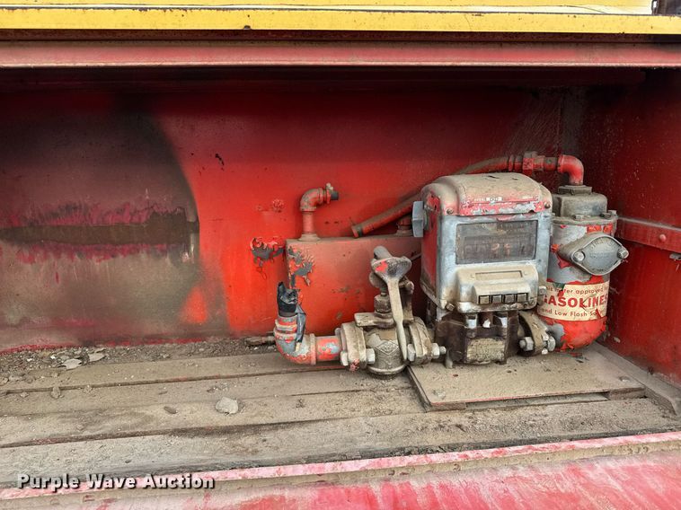 image for item DX3853 1963 Dodge D500 fuel truck