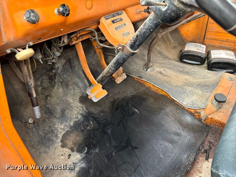 image for item DX3853 1963 Dodge D500 fuel truck