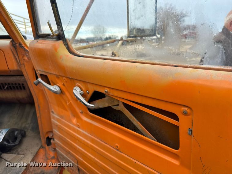 image for item DX3853 1963 Dodge D500 fuel truck