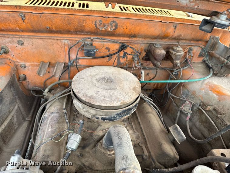 image for item DX3853 1963 Dodge D500 fuel truck