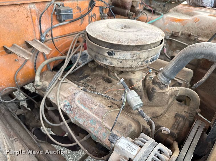 image for item DX3853 1963 Dodge D500 fuel truck