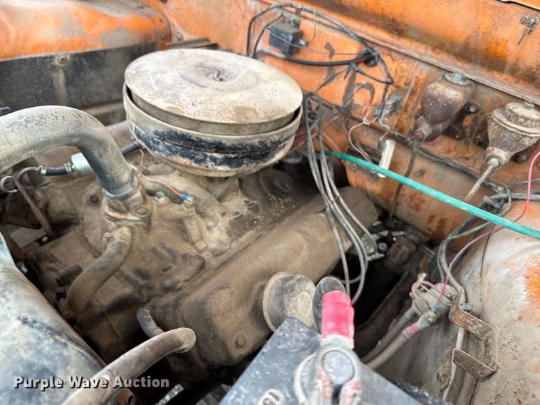 image for item DX3853 1963 Dodge D500 fuel truck