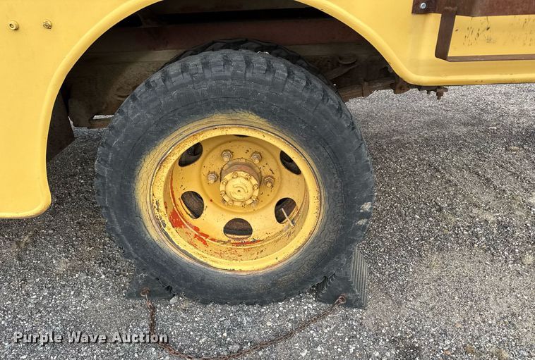 image for item DX3853 1963 Dodge D500 fuel truck