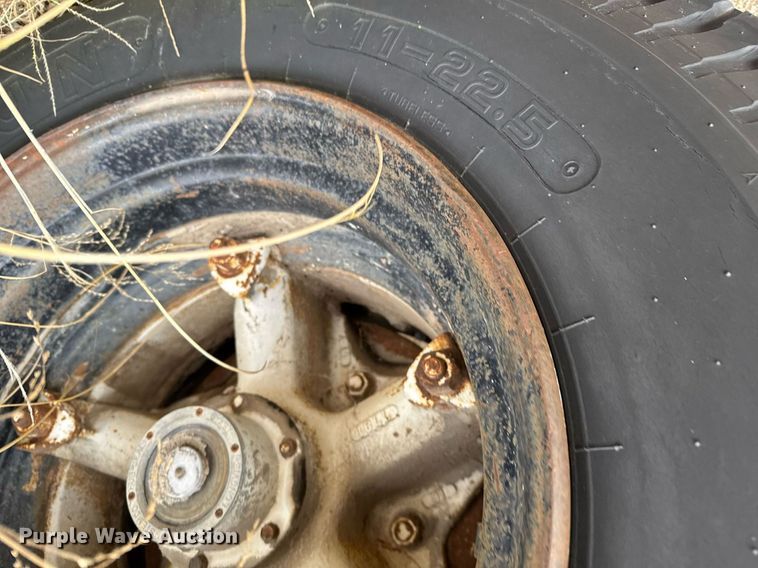 image for item DX3860 1963 Butler pneumatic dry bulk trailer