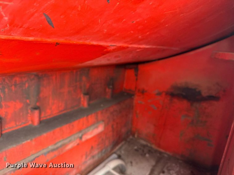 image for item DX3864 1985 International 1754 fuel truck